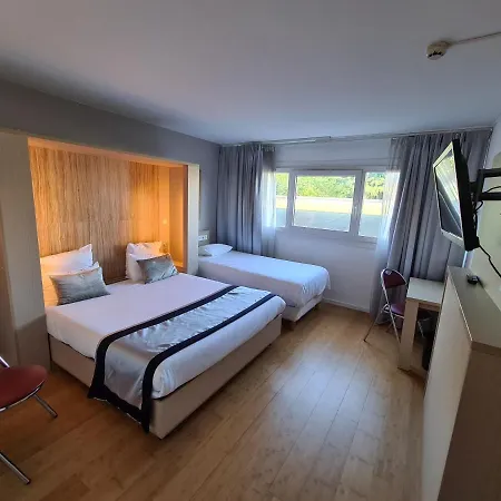 C Spacieuses Hotel 4*