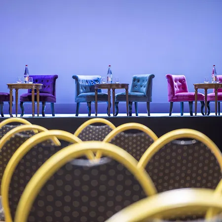 Szálloda C Spacieuses Nîmes