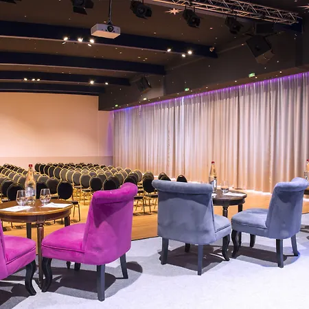 C Spacieuses 4* Nîmes