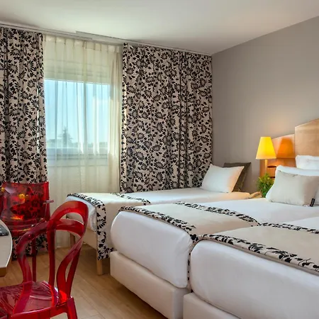 C Spacieuses Hotel 4*