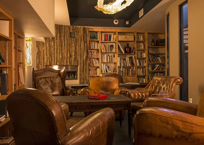 C Spacieuses Hotel Nimes