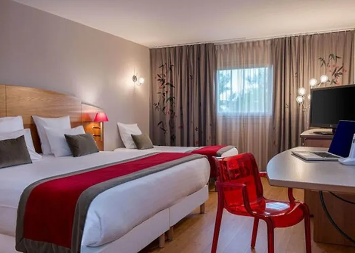 Hotel C Spacieuses Nimes