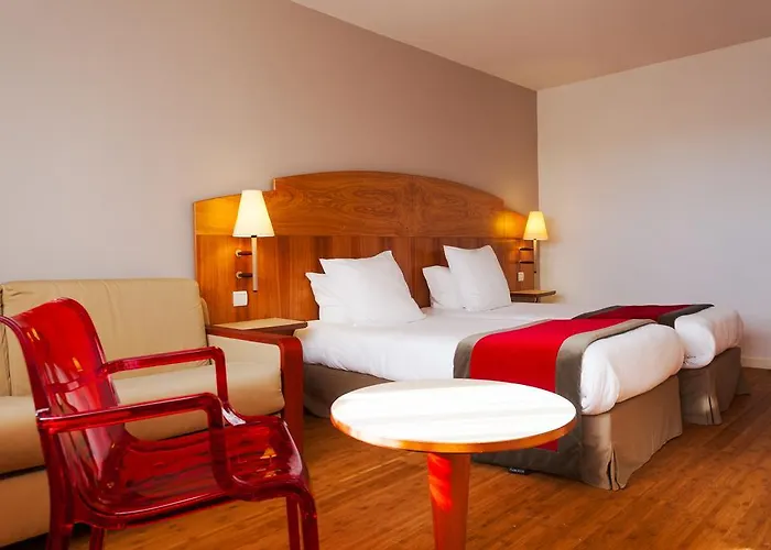 Hotel C Spacieuses Nimes