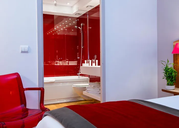 C Spacieuses Hotel 4*